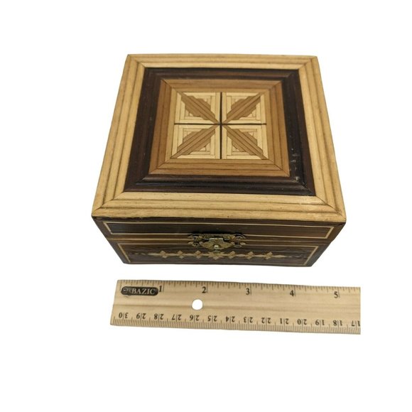 VTG Slat Texture Bamboo Wood Cover Trinket Stash Jewelry Box 4.5" x 4.5" - Picture 6 of 7